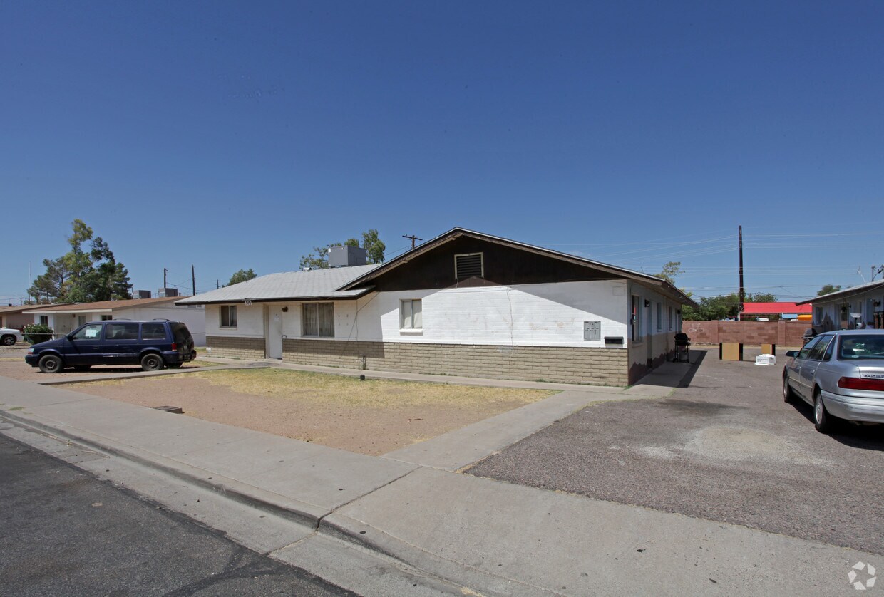 Foto del edificio - 304-310 S Allen St