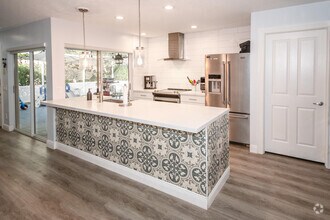 Building Photo - 4204 Water Oak Ct