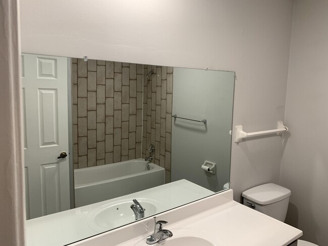 Building Photo - 7018 Timber Rise Cove