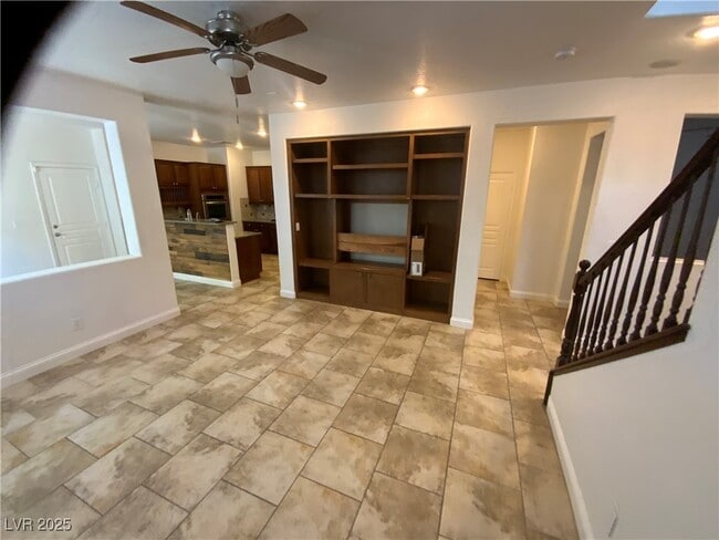 Building Photo - 10718 Azure Ocean Ave