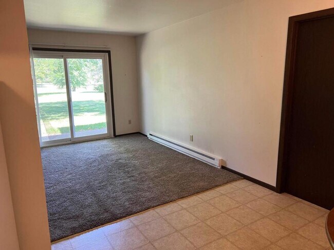 Foto del edificio - W8846 gossfeld ln unit 3