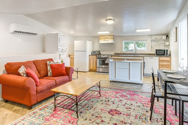 Building Photo - 4339 Eaton St