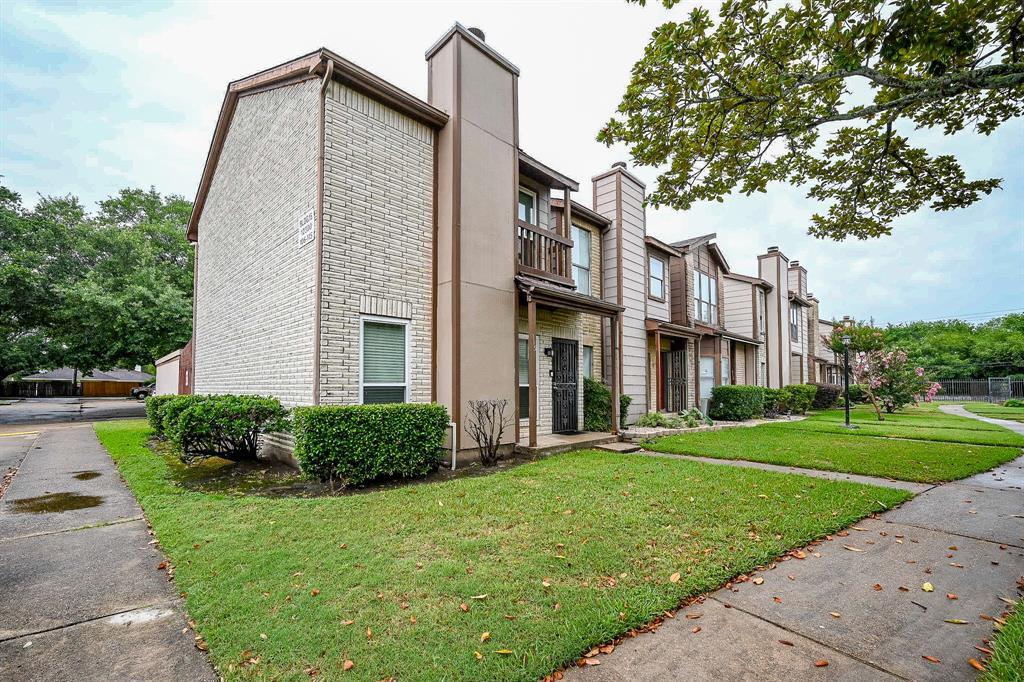 Foto principal - 12300 Brookglade Cir