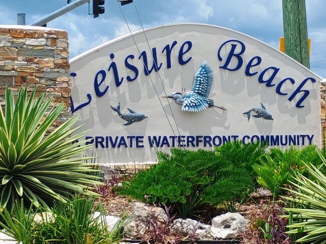 Building Photo - Waterfront Property on CANAL !!!       ***...