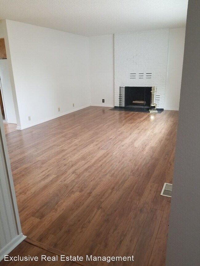 Foto del edificio - 3 br, 2.5 bath House - 2444 Redwood Drive