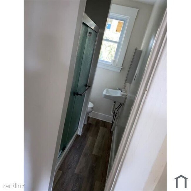 Foto del edificio - 2 br, 2 bath House - 3214 Leeds St