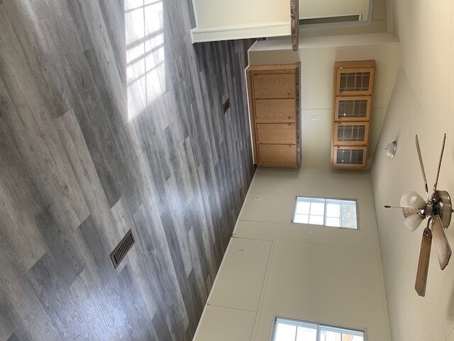 Building Photo - 3470 Winchester Ave