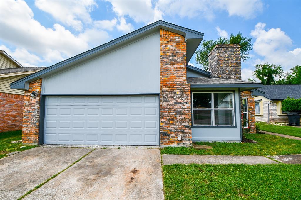 Foto principal - 17022 Quail Park Dr