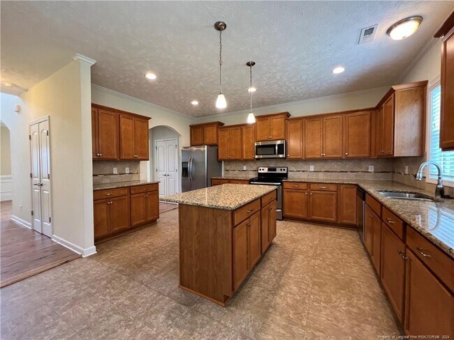 Building Photo - 3001 McCandless Ct