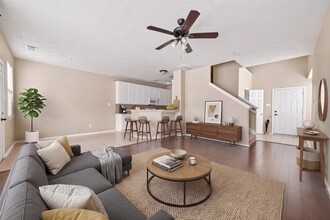 Building Photo - 5626 Claybeck Ln