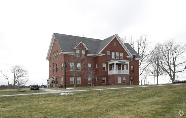 Building Photo - Brick Hill Cottages