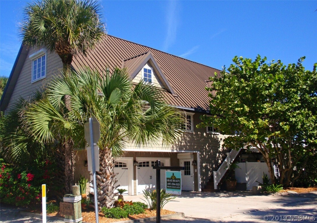 1913 Hill St, New Smyrna Beach, FL 32169 House Rental in New Smyrna