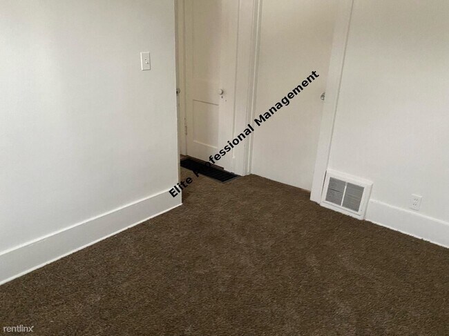 Building Photo - 2 br, 1 bath House - 2534 Tiffin St