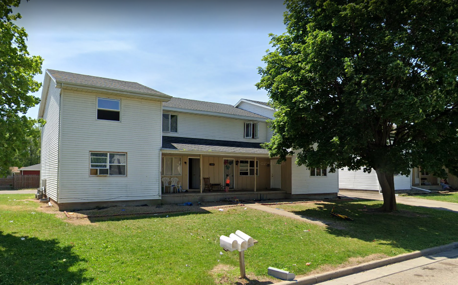 Primary Photo - 1101 Geneva Rd