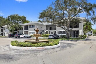 Building Photo - 2445 SW 18th Terrace