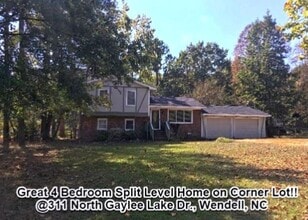 Building Photo - 311 N Gaylee Lake Dr