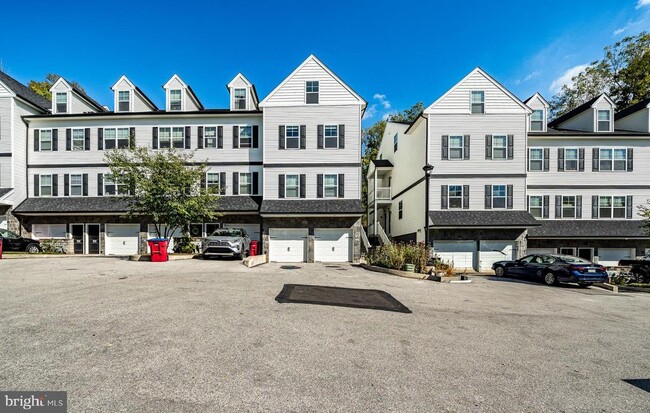 Building Photo - 117 Colwell Ln