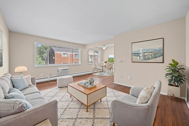 Foto del edificio - 154 Woodhill Dr