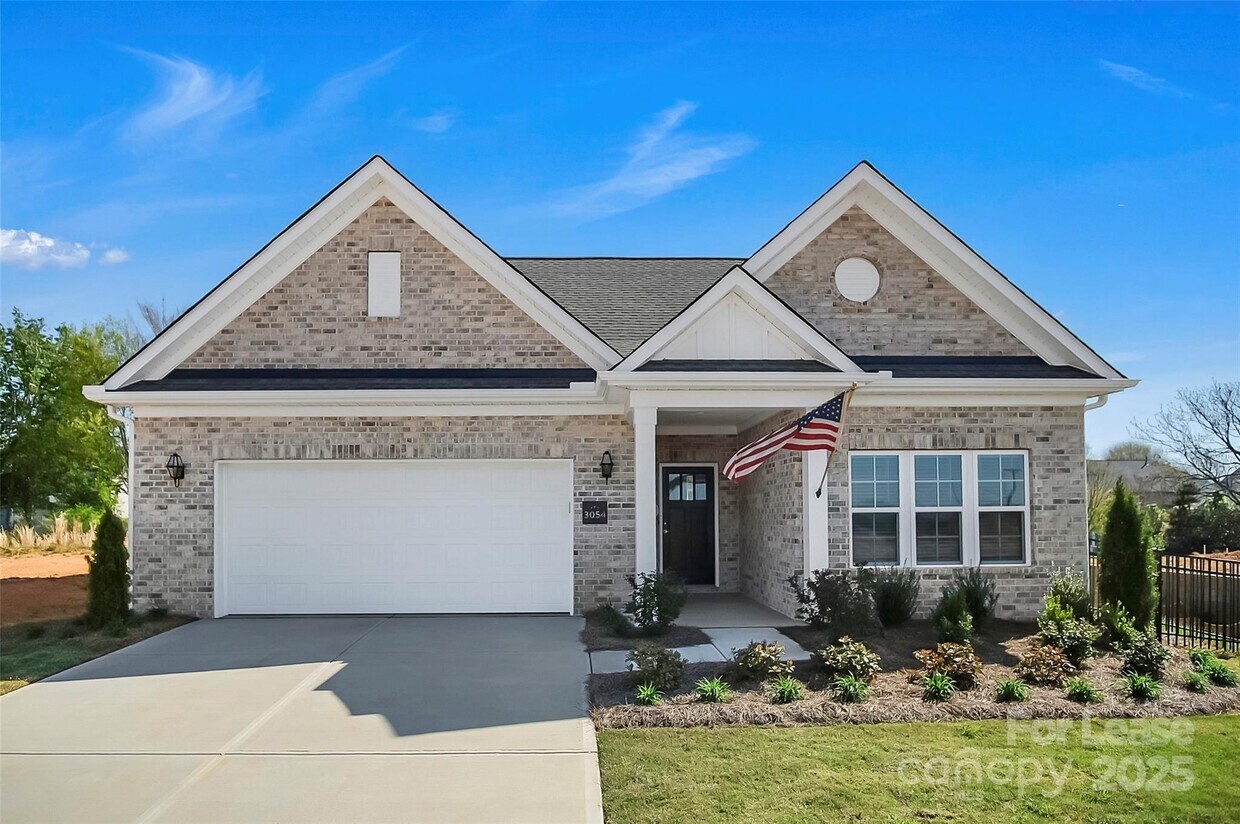 Foto principal - 3054 Constitution Ln