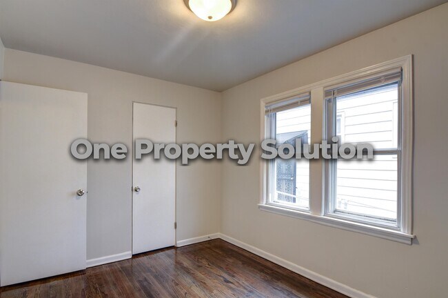 Foto del edificio - 2320 Pierce St