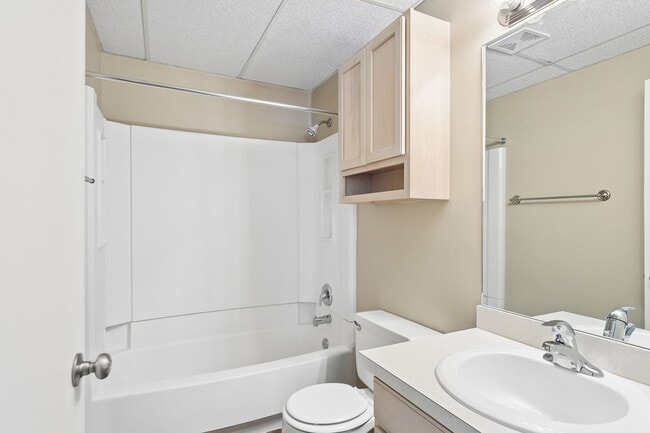 Interior Photo - White Pines of DeWitt