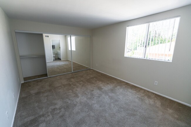 Foto del interior - 6651 Haskell Ave