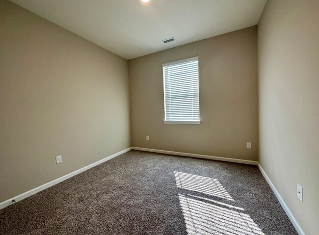 Foto del edificio - 5344 Orwell Ct