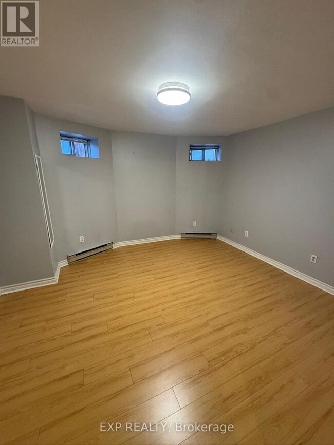 Building Photo - 223 Evelyn Ave