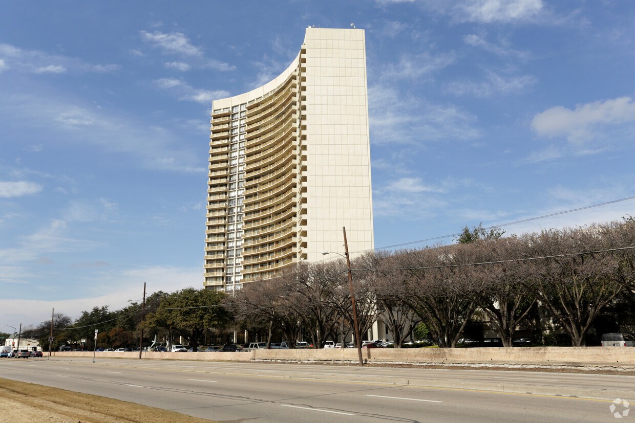 Preston Tower Condominiums Apartments Dallas, TX