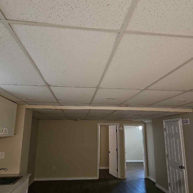 Building Photo - 2-Bed Basement Suite in Timmins | $1649 ALL-INCLUSIVE | Private Laundry