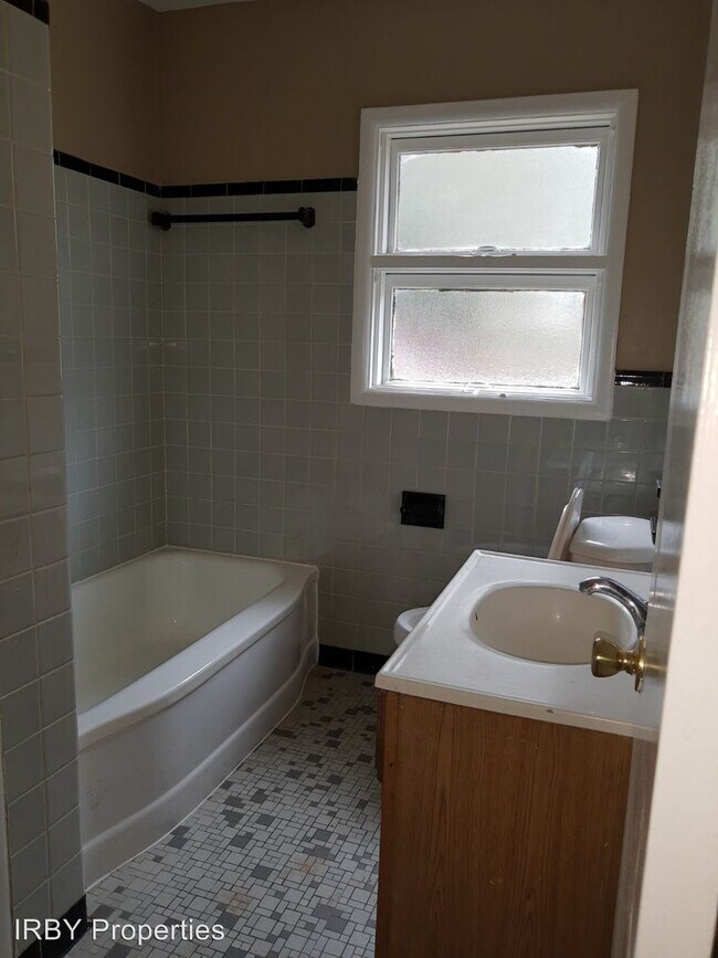 Foto del edificio - 3 br, 1 bath House - 5657 Renn Street