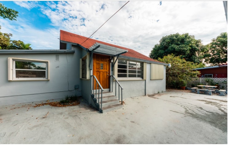 Building Photo - 1131 SW 14th Ave