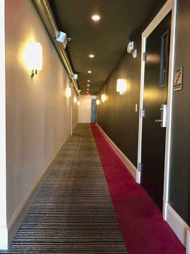Foto del edificio - 3511 13th St NW