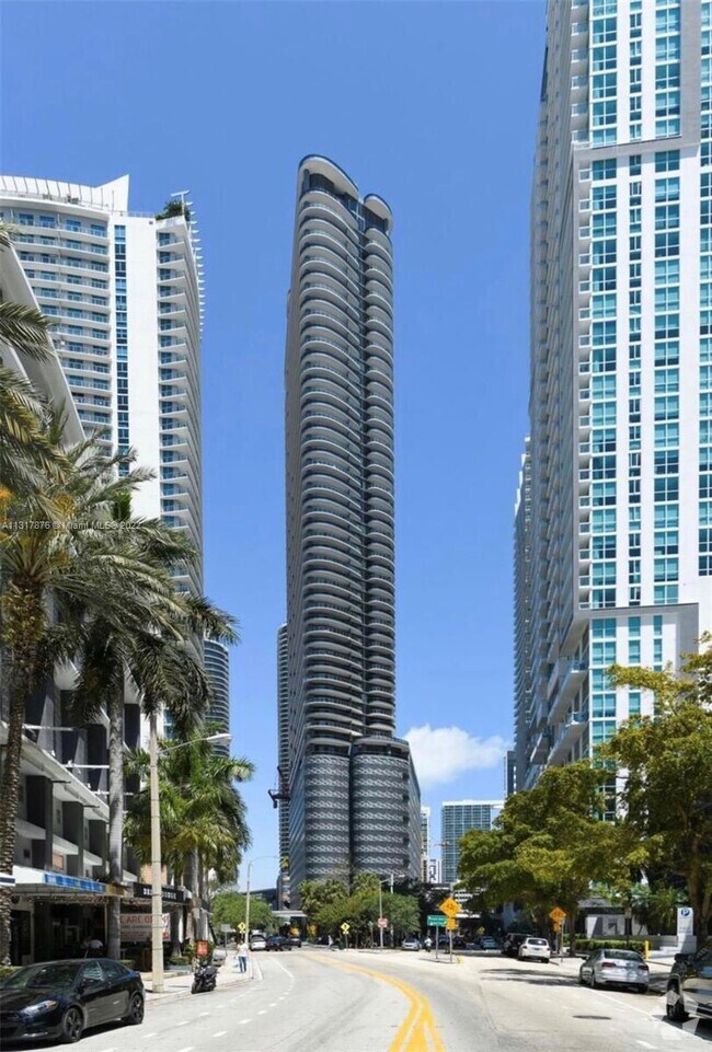 Brickell Village Condos for Rent with EV Charging Miami, FL 2