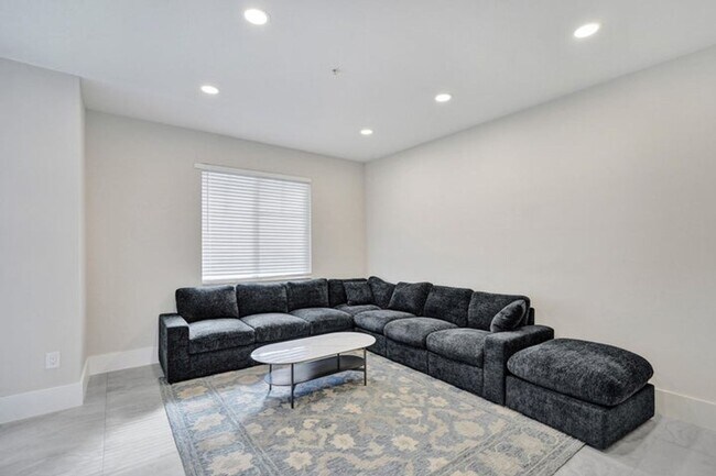 Foto del edificio - 3600 NW 5th Terrace