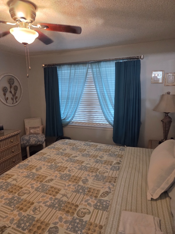 Foto del edificio - 27070 Perdido Beach Blvd