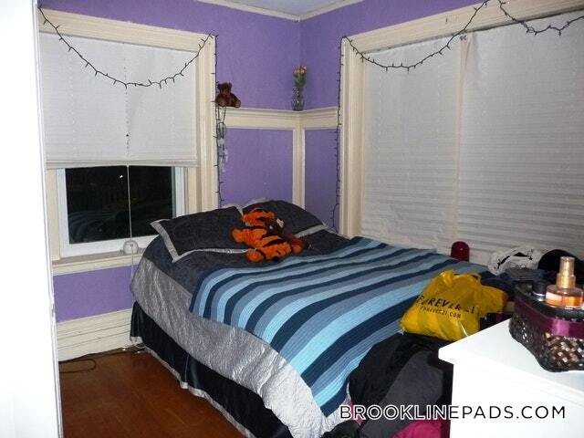 Building Photo - 100 St Mary's St