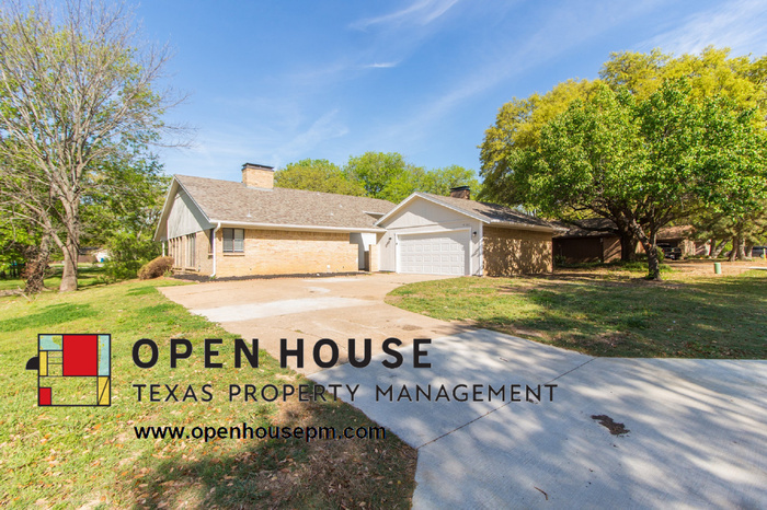 Primary Photo - 4301 Woodbine St Flower Mound