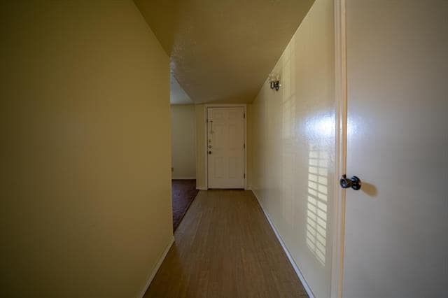 Foto del edificio - 6218 Fallbrook Dr