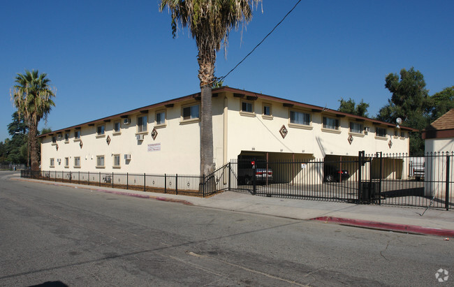 Building Photo - Trinity Living Apartments