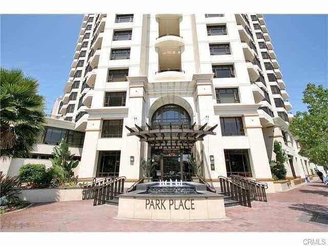 Foto del edificio - 700 W Harbor Dr