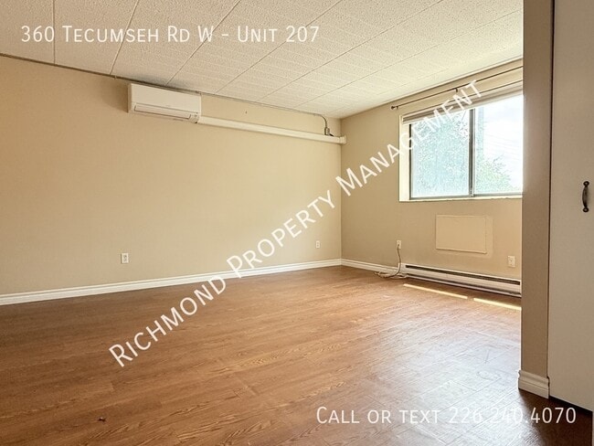 Photo du bâtiment - 360 Tecumseh Rd W