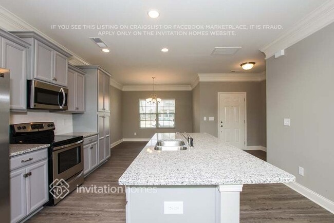 Building Photo - 5322 Roberta Crossing Dr