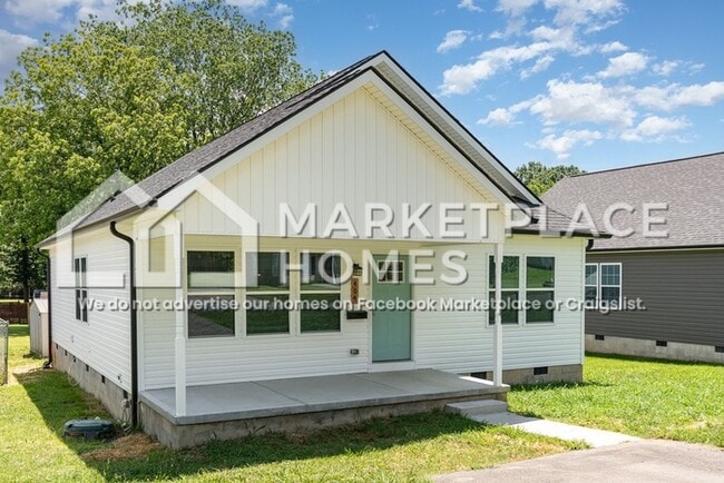 Building Photo - 404 N 13th St