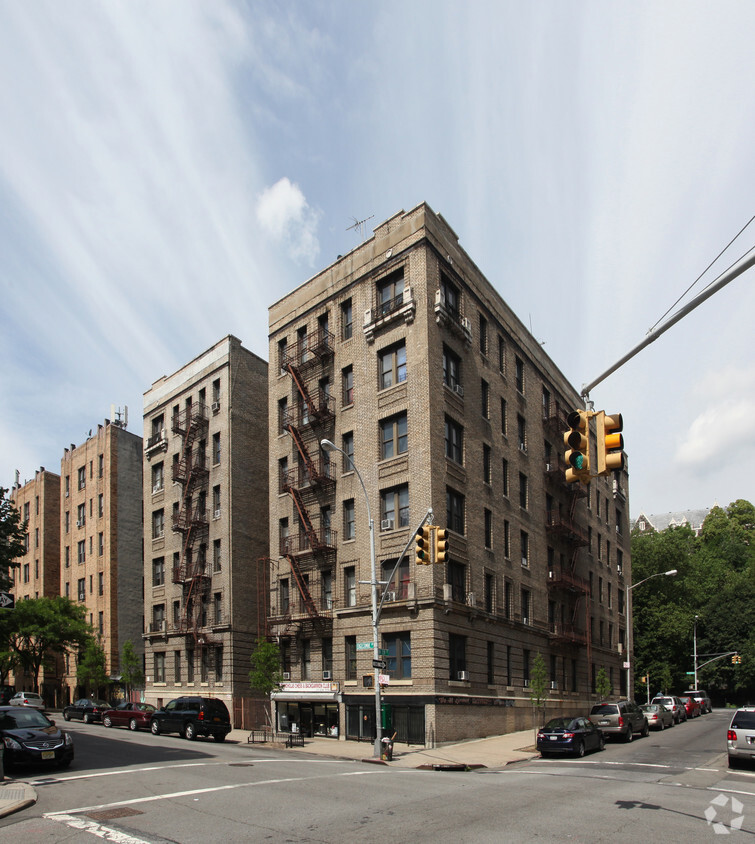 574 St Nicholas Ave, New York, NY 10030 - Apartments in New York, NY ...