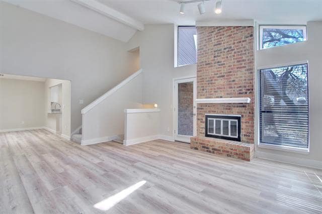 Foto del edificio - 2015 Whippoorwill Ln