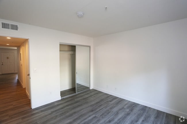 2BR, 2BA-Bedroom - CYN - CYNTHIA GARDENS