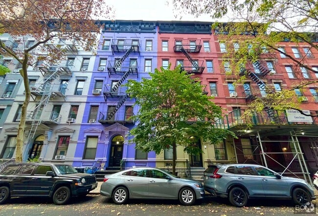 Building Photo - 520 E 83rd St