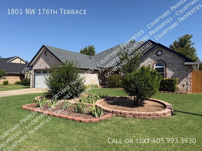 Foto del edificio - 1801 NW 176th Terrace