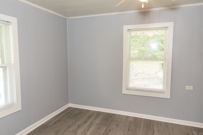 Foto del edificio - 3644 Vernon Cook Rd